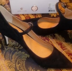 Suede Mary Jane pumps